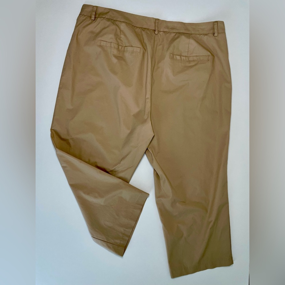 Jessica London NWOT Women's Khaki Chinos Capris Tan Plus Size 18W - Picture 6 of 11